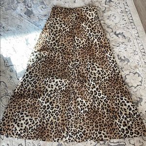 Leopard midi skirt
